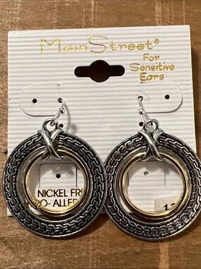 3/$18 Main Street Two-Tone Silver and Gold Hoop Drop Earrings Lot 723